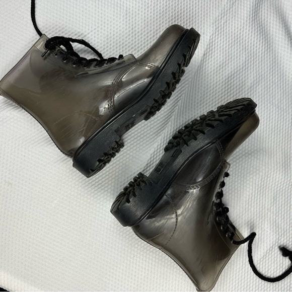 Dirty laundry transparent boot - Picture 13 of 13